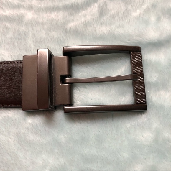 NWOT Brown/Black Reversible Belt Leather Belt Size 38" - Picture 3 of 7